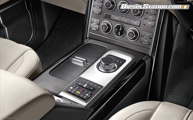 Land Rover Range Rover 2011 Widescreen Picture #6 Land Rover Range Rover 2011 Widescreen Picture #6